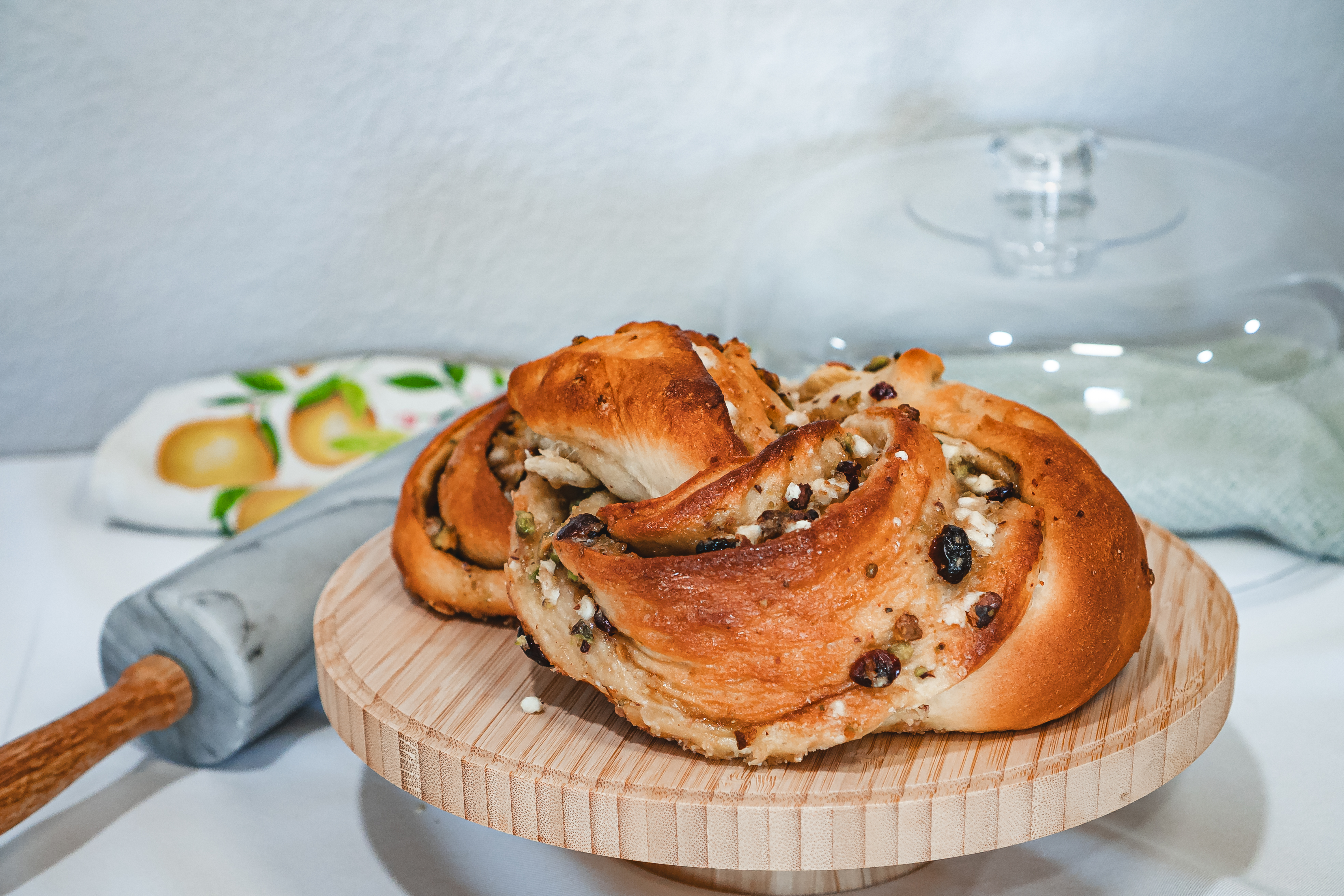Fresh Cranberry Wreath Bread
