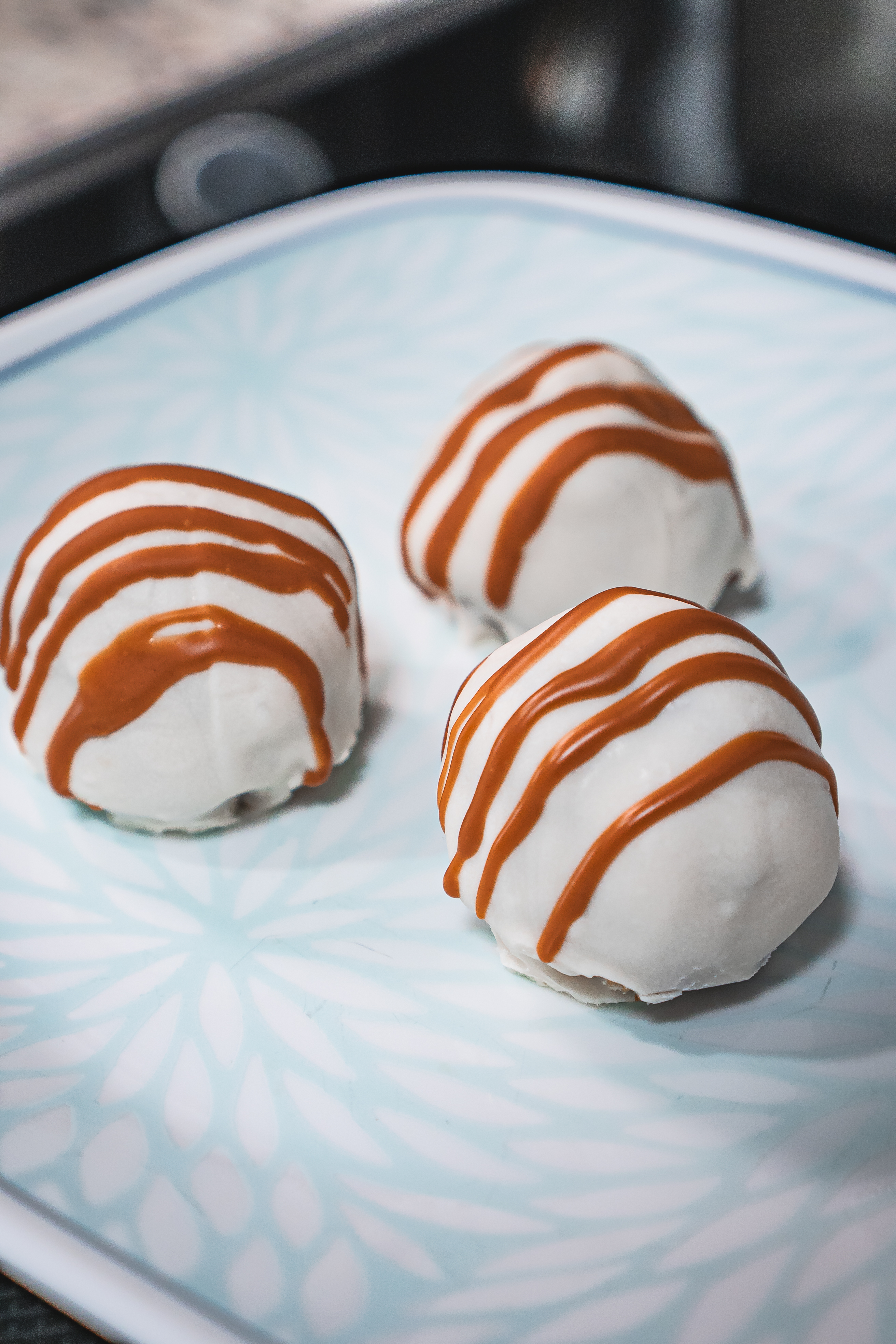 Biscoff Cake Truffle